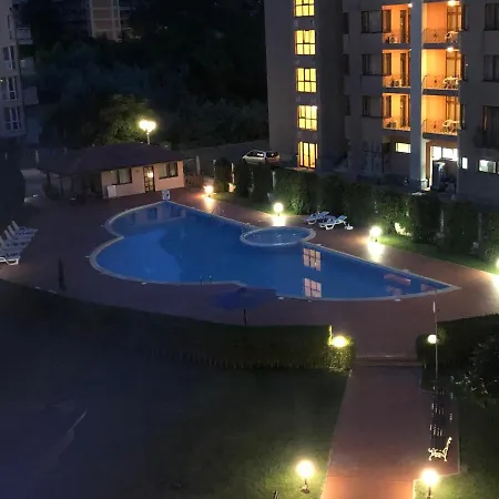 Platinium Apart ***** Arkadia/cacaobeach *
