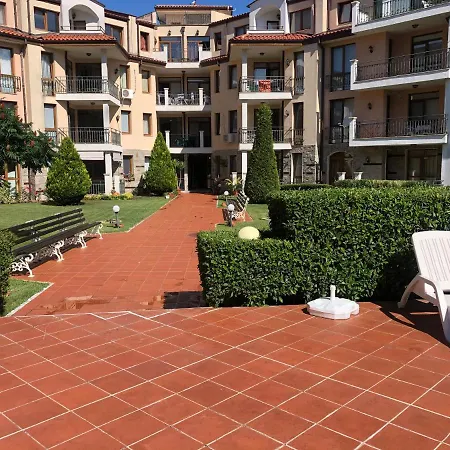 Platinium Apart ***** Arkadia/cacaobeach Slăntjev Brjag